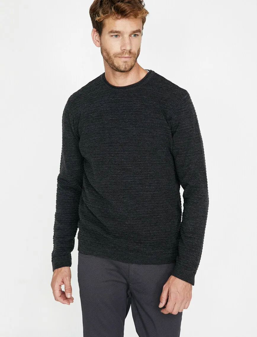 17374 Anthracite Patterned Jumper