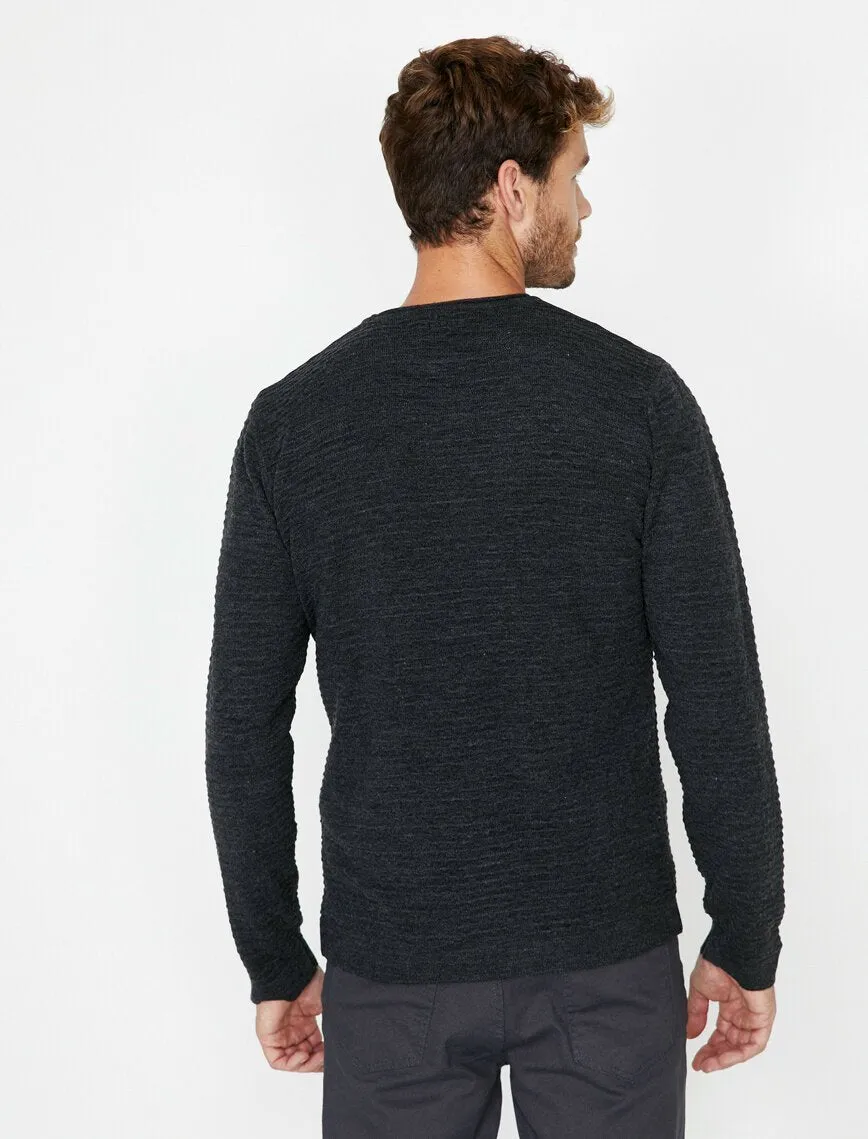 17374 Anthracite Patterned Jumper