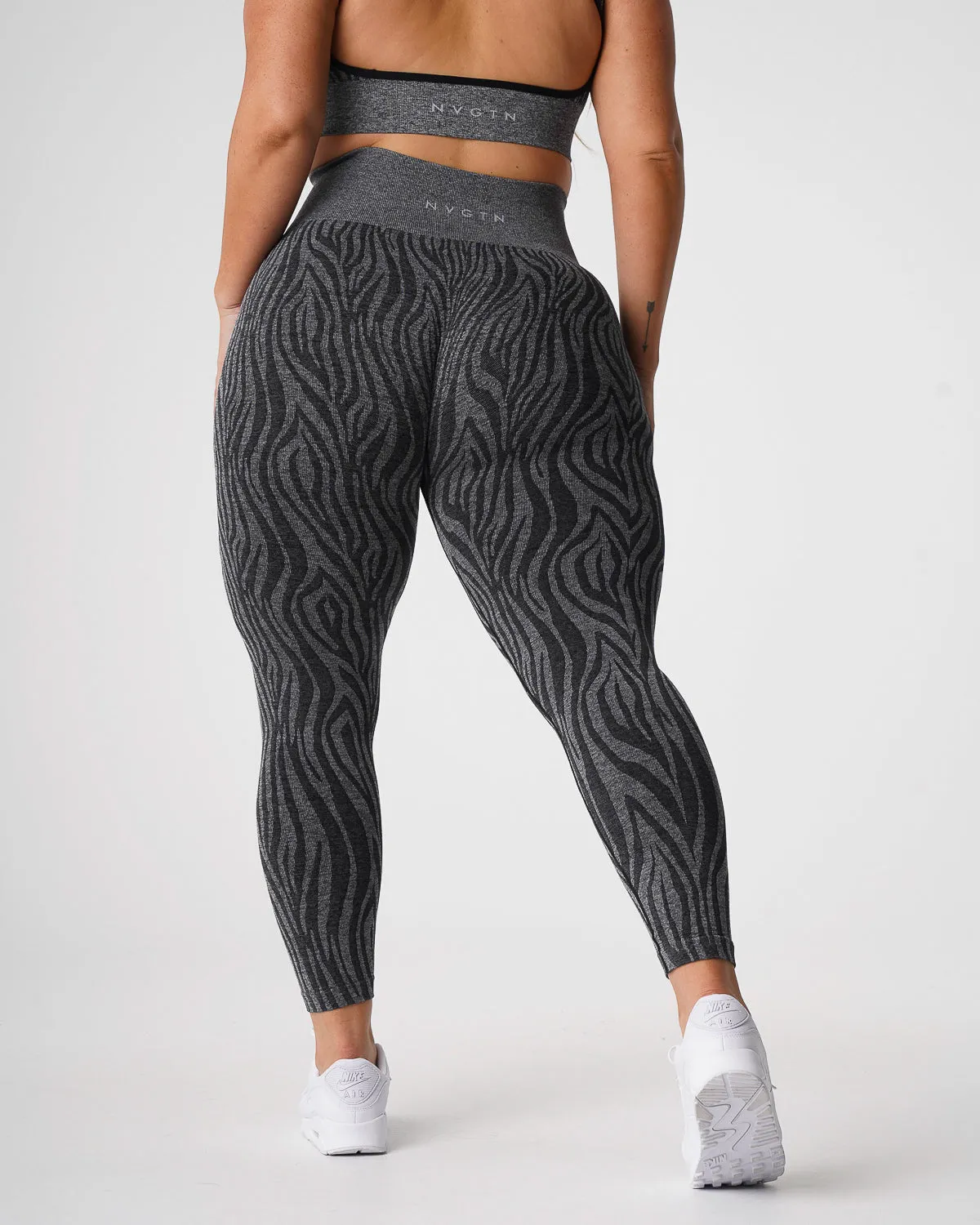 Black Speckled Zebra Seamless Leggings