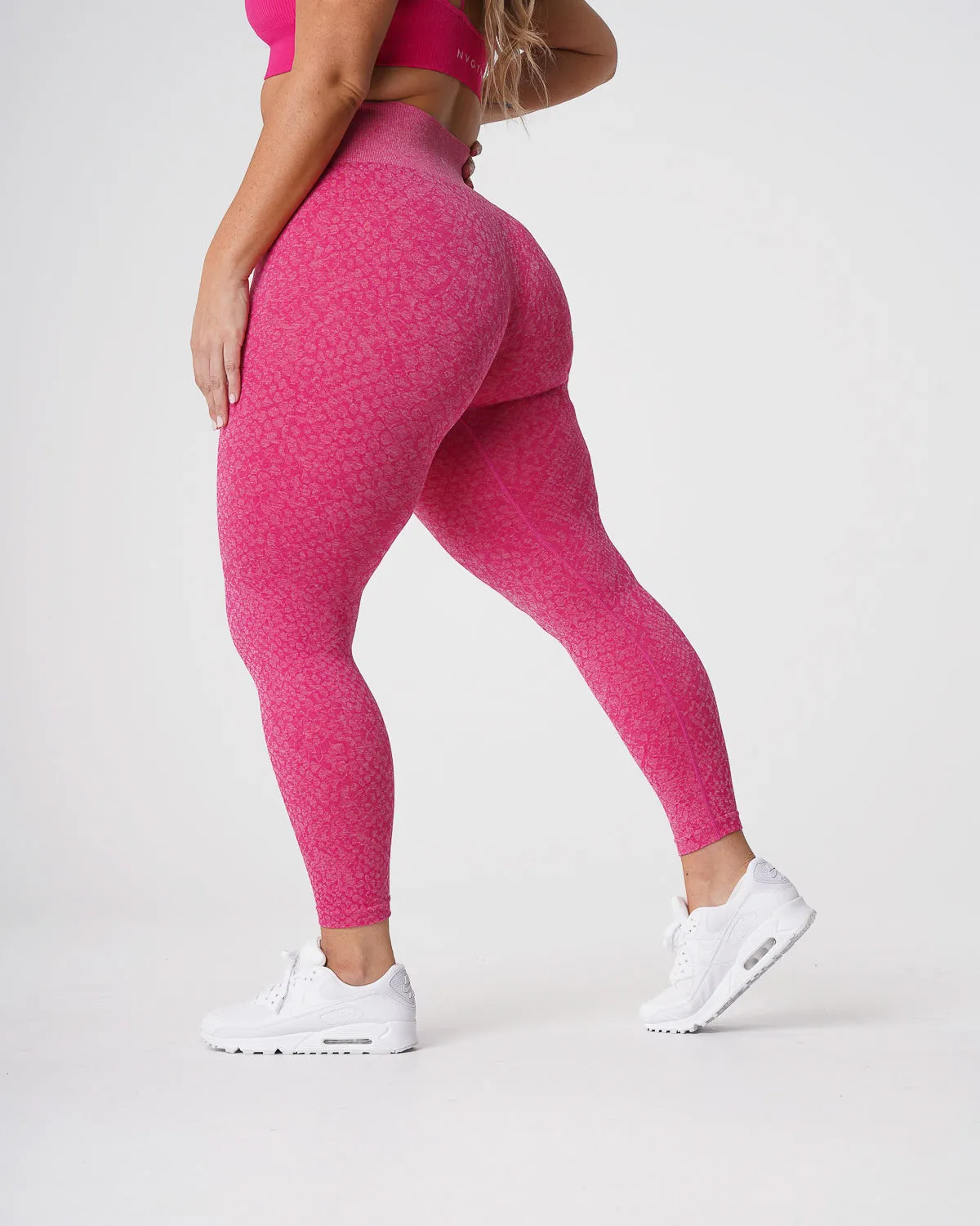 Fuchsia Snakeskin Seamless Leggings