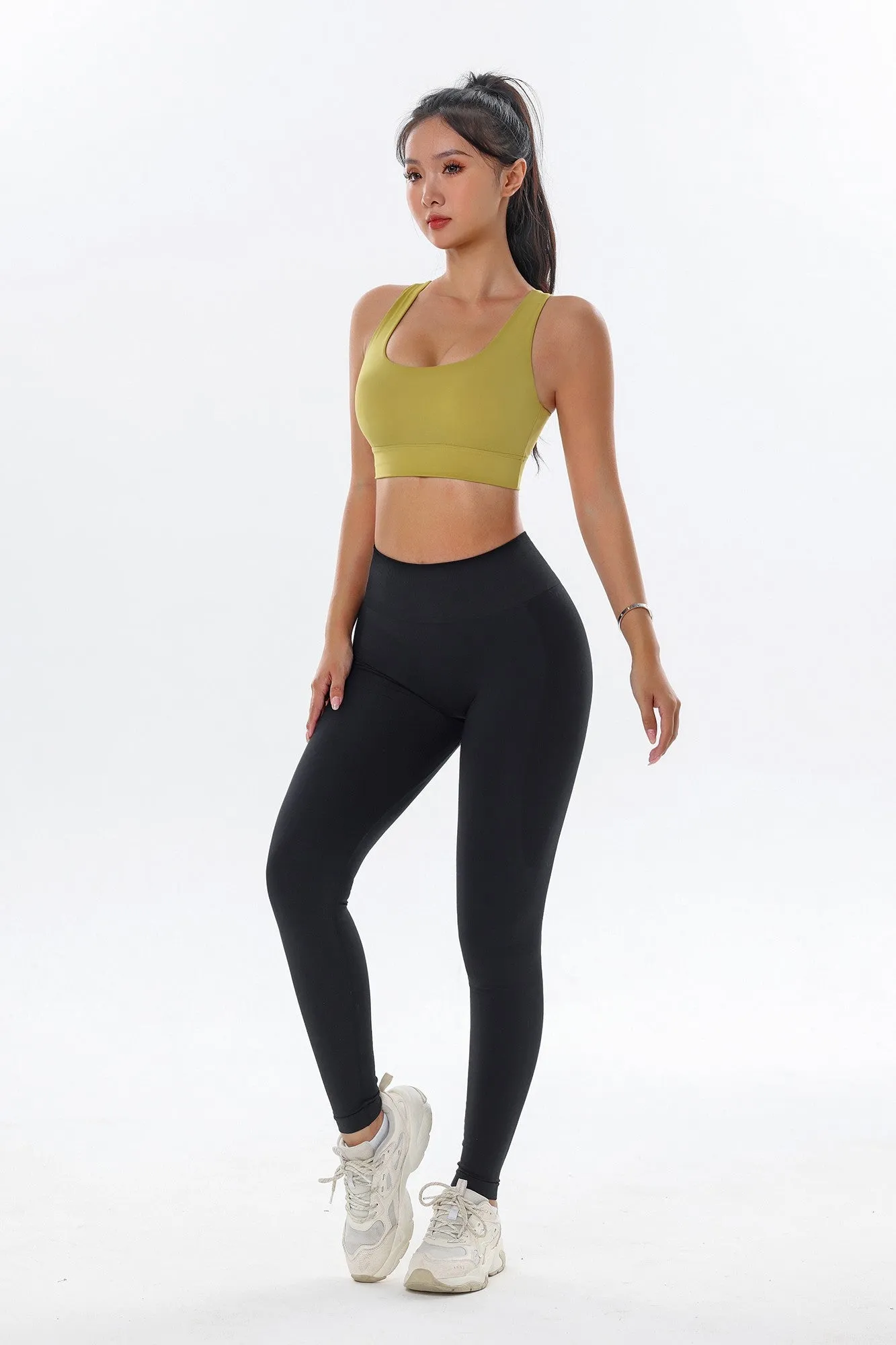 High-Rise Seamless Scrunch Legging