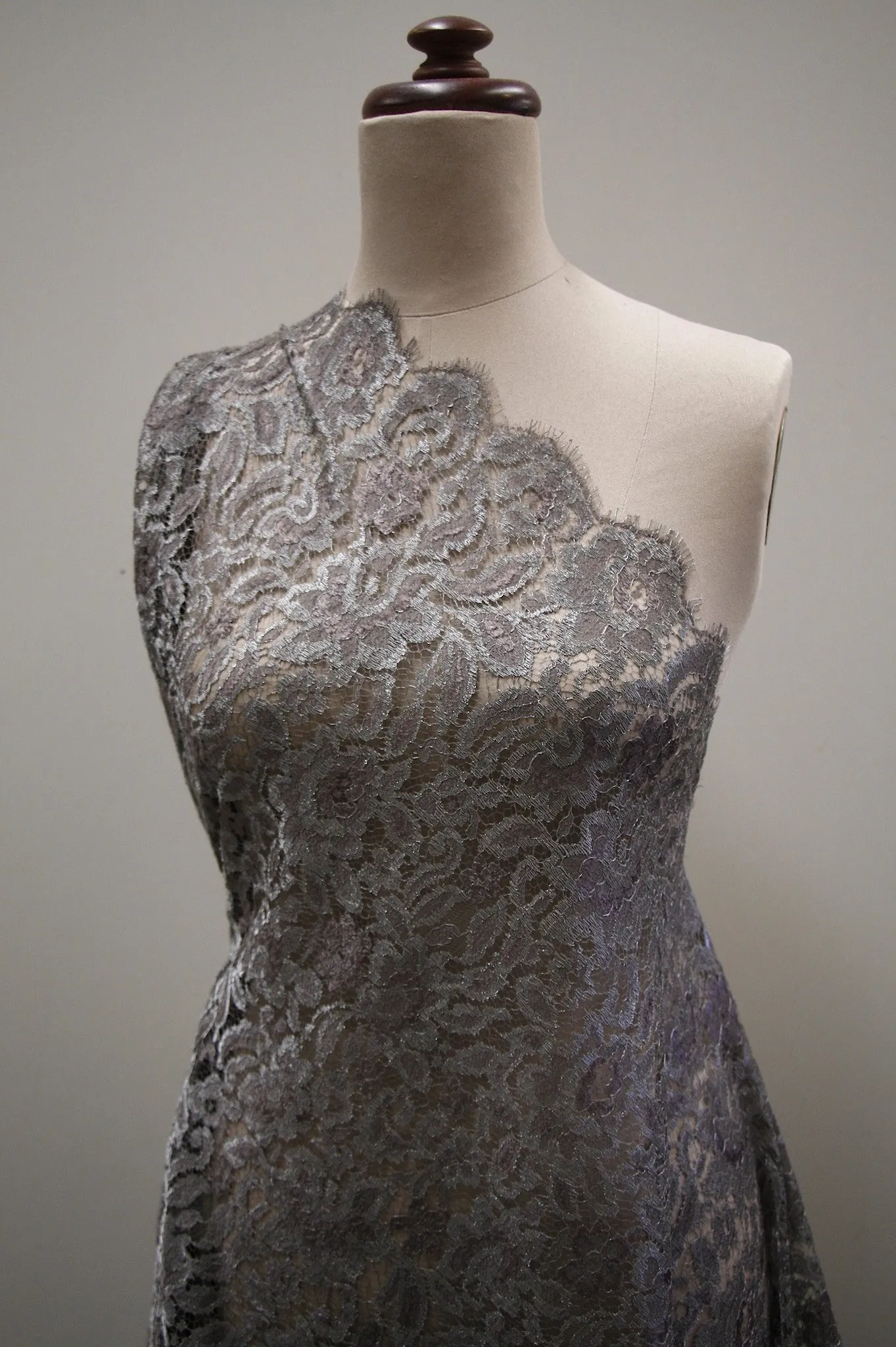 Liana Pigeon/Argent Metallic Lace