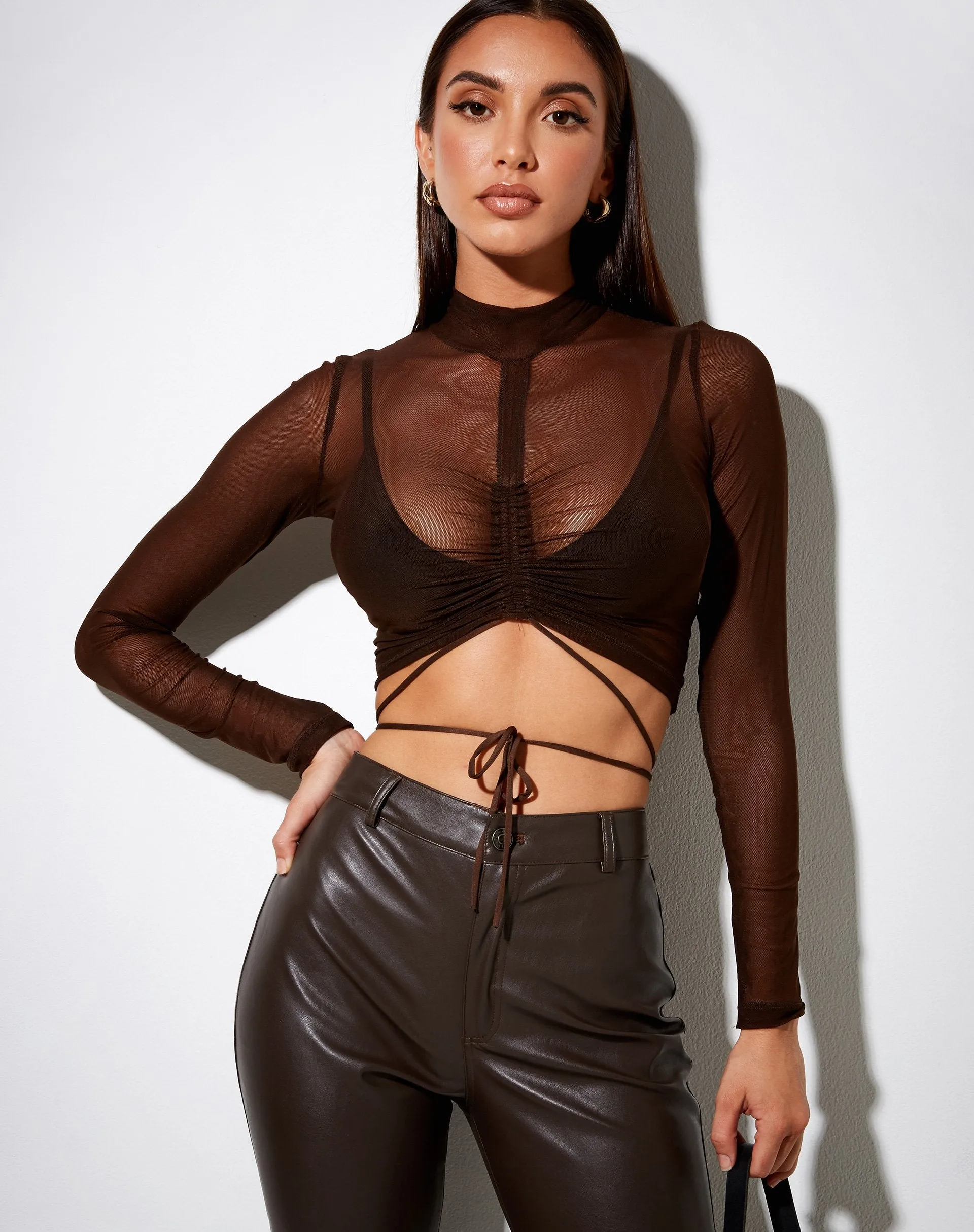 Sauja Crop Top in Mesh Chocolate