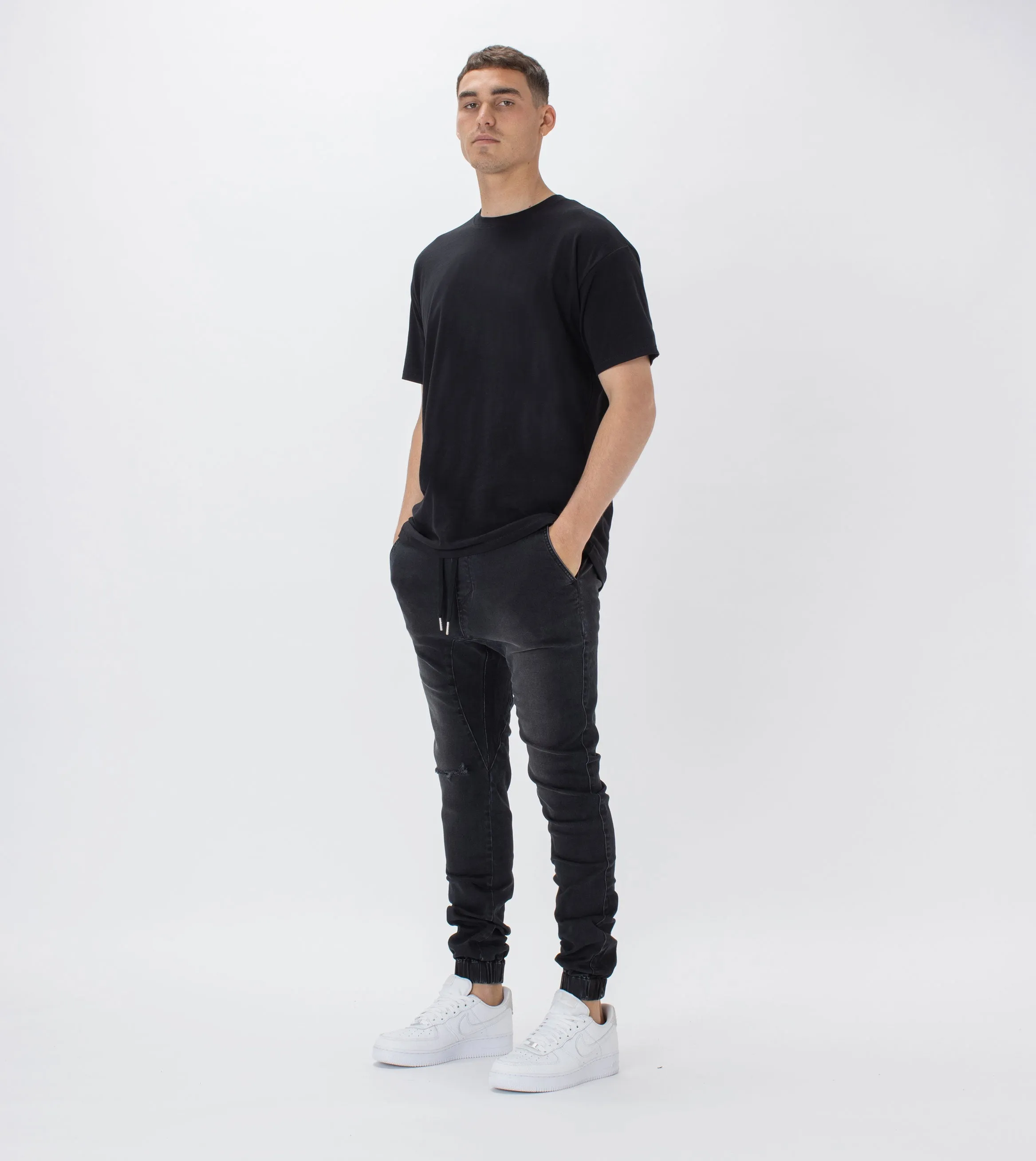 Sureshot Denim Jogger Carbon Black